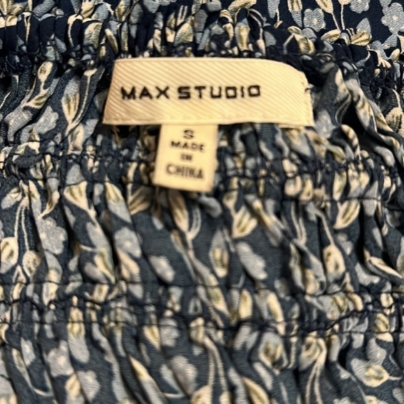 Like New Max Studio Blue Print Skirt Size S - Picture 3 of 3